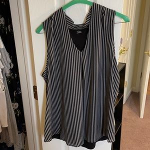 Gray and black tank top